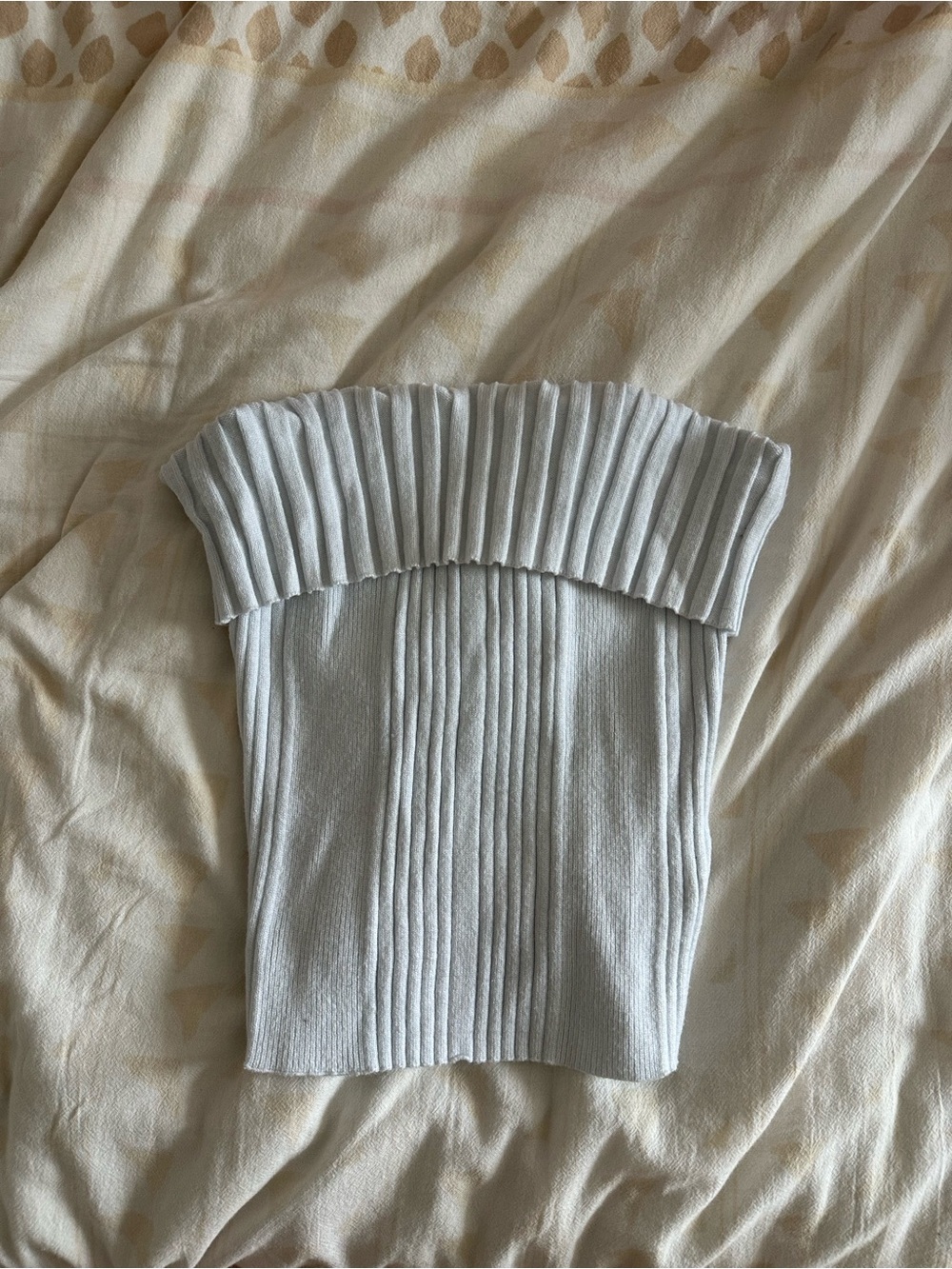 La Hearts Light Gray Ribbed Off-Shoulder Cropped Tube Top